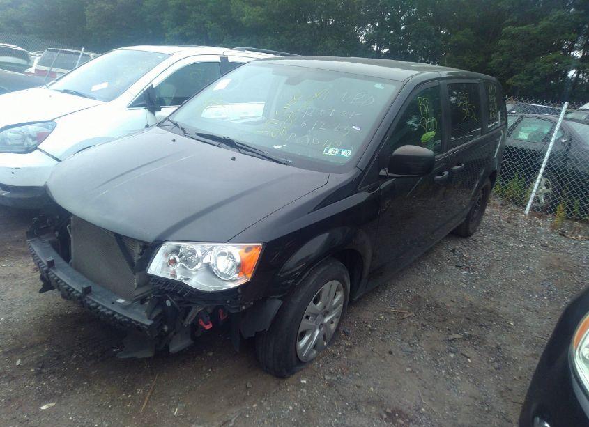 Photo 2 of 2019 Dodge Grand CARAVAN SE (VIN 2C4RDGBG1KR586618)