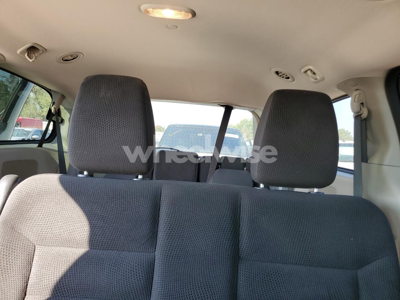 Photo 10 of 2019 DODGE GRAND CARAVAN SE (VIN 2C4RDGBG1KR590426)