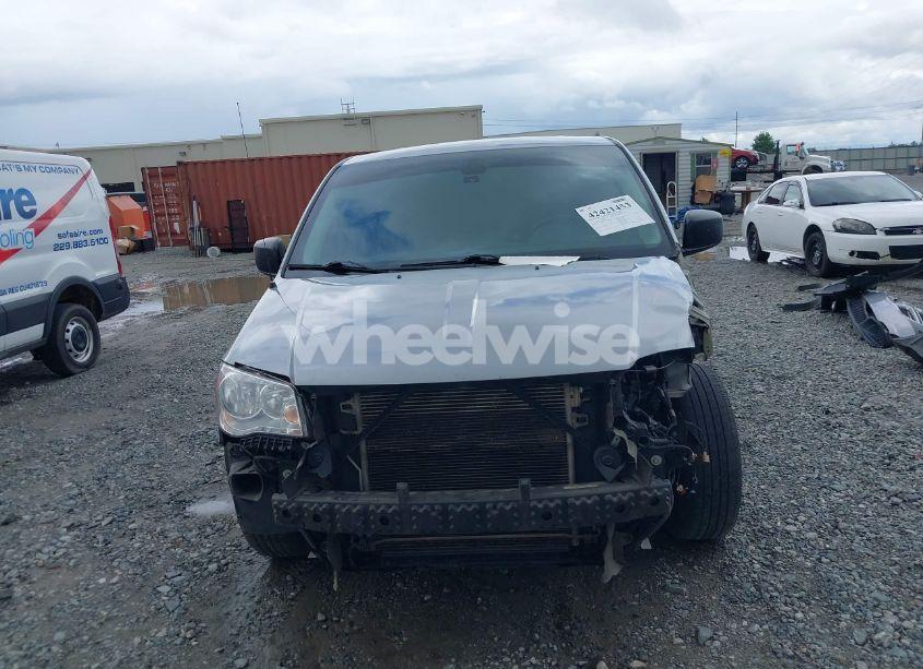 Photo 13 of 2019 Dodge Grand CARAVAN SE (VIN 2C4RDGBG1KR682944)