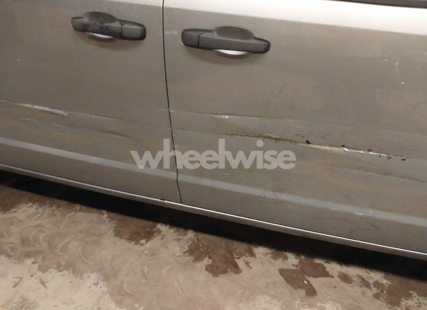 Photo 12 of 2019 Dodge Grand CARAVAN SE (VIN 2C4RDGBG1KR713870)