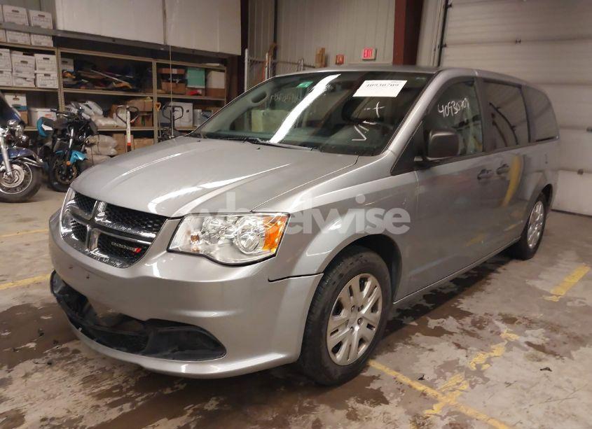 Photo 2 of 2019 Dodge Grand CARAVAN SE (VIN 2C4RDGBG1KR713870)