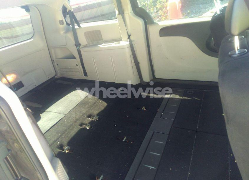 Photo 8 of 2012 Dodge Grand CARAVAN SE/AVP (VIN 2C4RDGBG2CR122870)