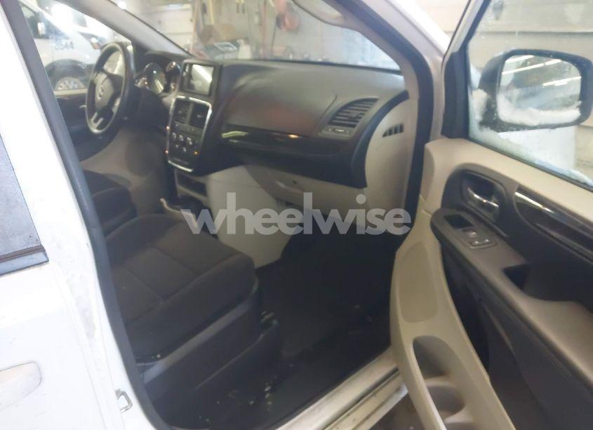 Photo 5 of 2012 Dodge Grand CARAVAN SE/AVP (VIN 2C4RDGBG2CR389359)