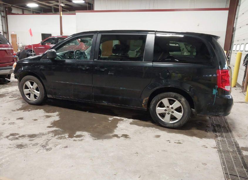 Photo 3 of 2013 Dodge Grand CARAVAN SE (VIN 2C4RDGBG2DR650961)