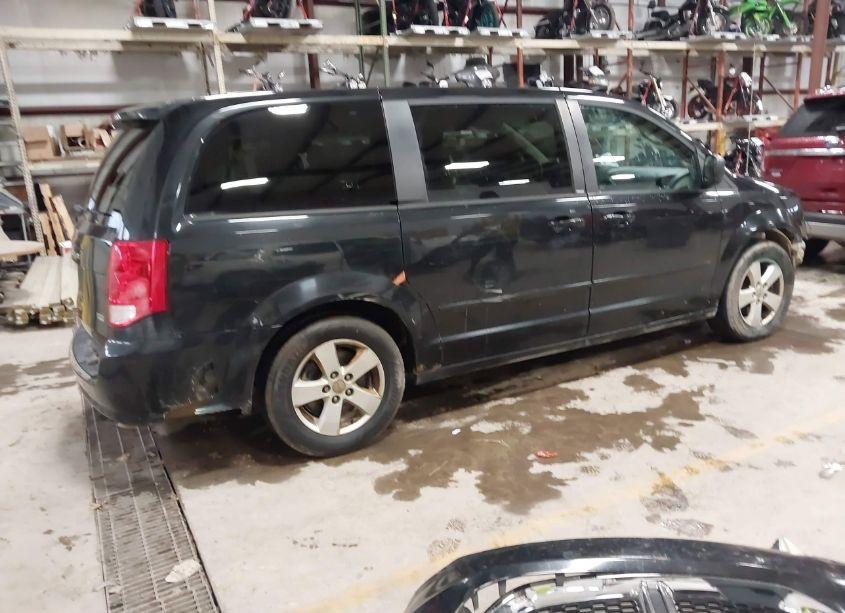 Photo 4 of 2013 Dodge Grand CARAVAN SE (VIN 2C4RDGBG2DR650961)