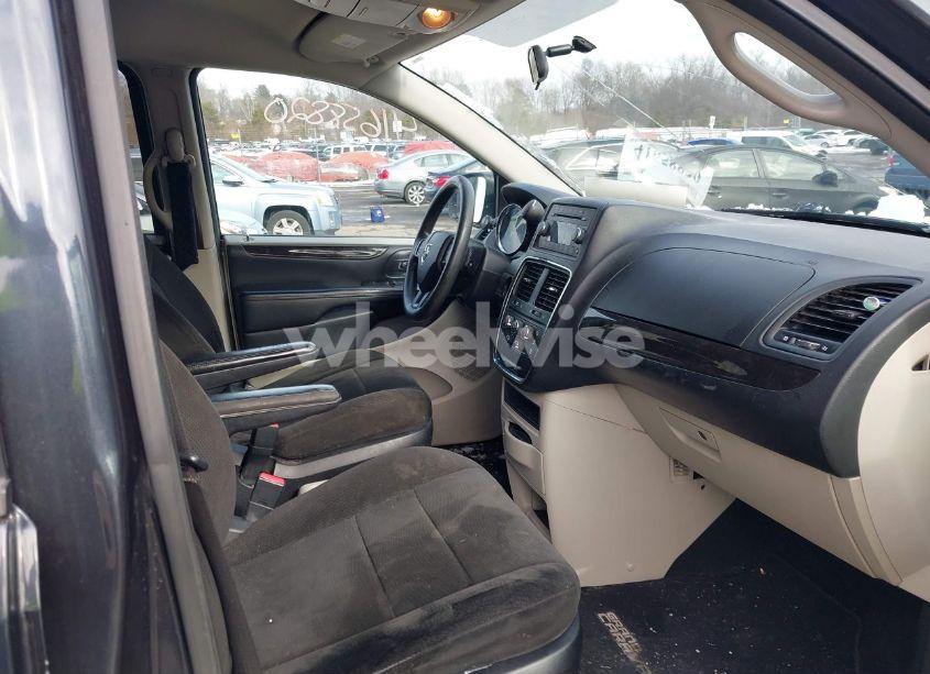 Photo 5 of 2013 Dodge Grand CARAVAN SE (VIN 2C4RDGBG2DR668392)