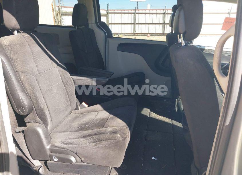 Photo 8 of 2014 Dodge Grand CARAVAN SE (VIN 2C4RDGBG2ER105649)