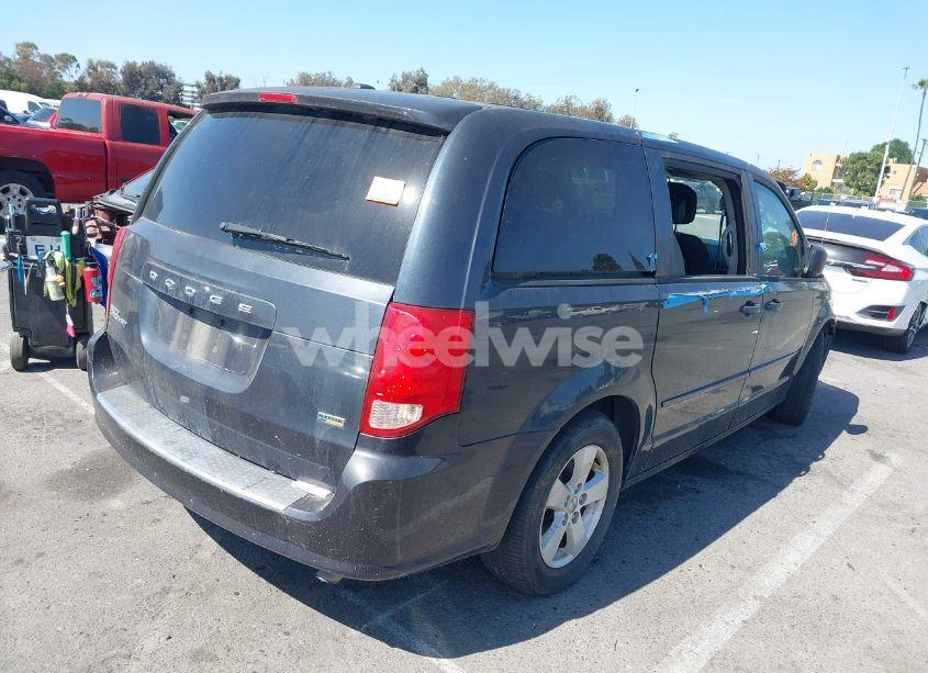 Photo 4 of 2014 Dodge Grand CARAVAN SE (VIN 2C4RDGBG2ER241229)