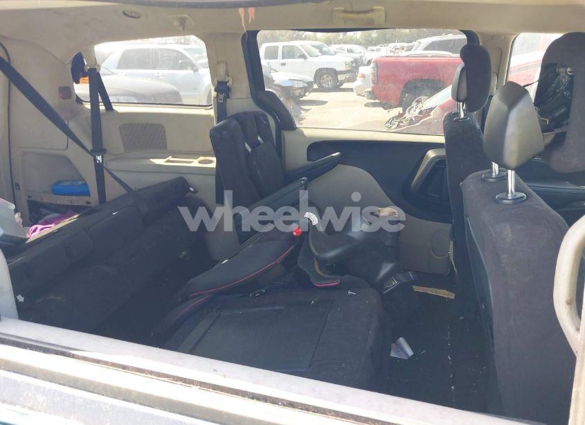 Photo 8 of 2014 Dodge Grand CARAVAN SE (VIN 2C4RDGBG2ER241229)