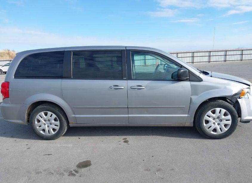 Photo 13 of 2014 Dodge Grand CARAVAN SE (VIN 2C4RDGBG2ER274358)