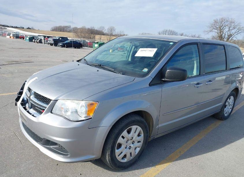 Photo 2 of 2014 Dodge Grand CARAVAN SE (VIN 2C4RDGBG2ER274358)