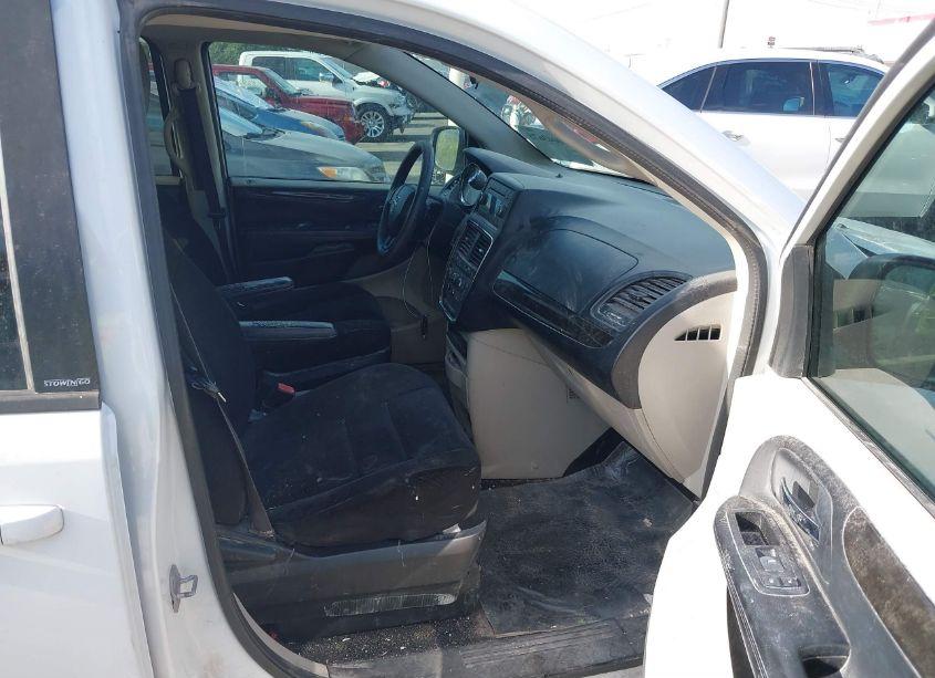 Photo 5 of 2014 Dodge Grand CARAVAN SE (VIN 2C4RDGBG2ER361452)