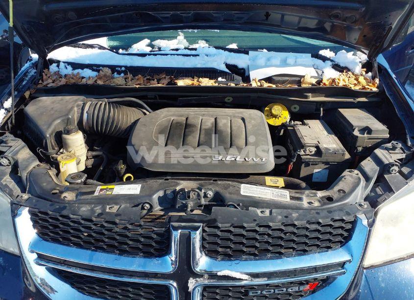 Photo 10 of 2014 Dodge Grand CARAVAN SE (VIN 2C4RDGBG2ER412352)