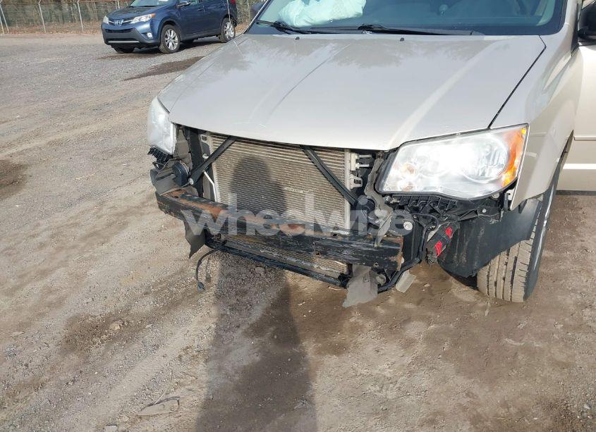 Photo 6 of 2014 Dodge Grand CARAVAN SE (VIN 2C4RDGBG2ER428860)