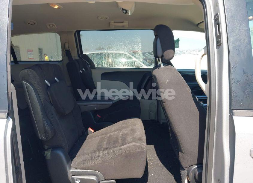 Photo 8 of 2014 Dodge Grand CARAVAN SE (VIN 2C4RDGBG2ER451376)