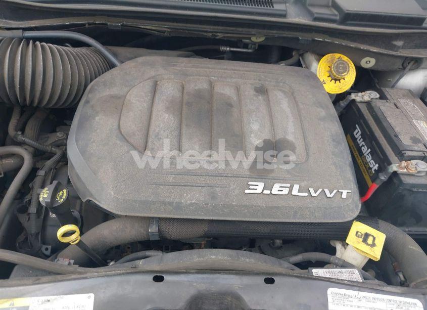 Photo 10 of 2015 Dodge Grand CARAVAN SE (VIN 2C4RDGBG2FR512467)