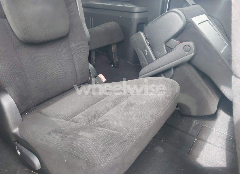 Photo 8 of 2015 Dodge Grand CARAVAN SE (VIN 2C4RDGBG2FR512467)