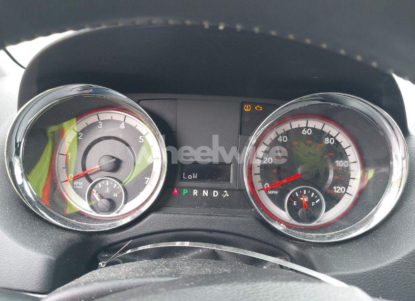 Photo 7 of 2015 Dodge Grand CARAVAN SE (VIN 2C4RDGBG2FR542844)