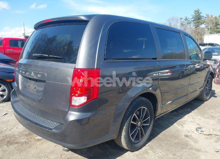 Photo 4 of 2015 Dodge Grand CARAVAN SE (VIN 2C4RDGBG2FR581434)