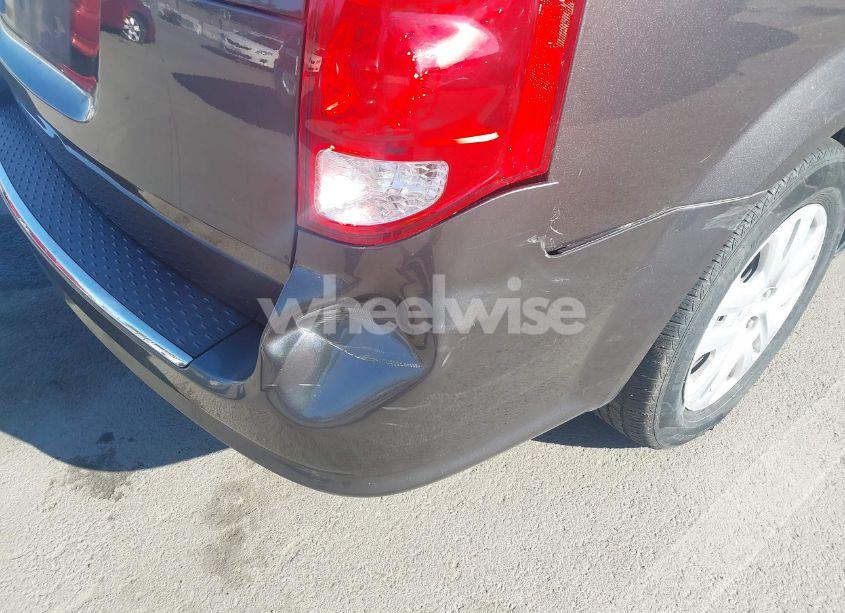 Photo 6 of 2015 Dodge Grand CARAVAN SE (VIN 2C4RDGBG2FR614593)