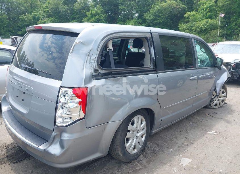 Photo 4 of 2015 Dodge Grand CARAVAN SE (VIN 2C4RDGBG2FR667875)