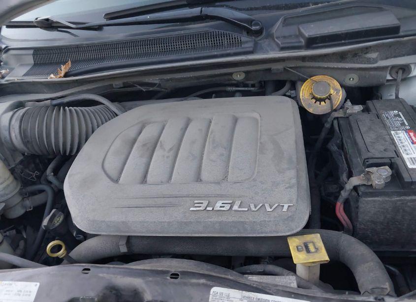 Photo 10 of 2016 Dodge Grand CARAVAN SE PLUS (VIN 2C4RDGBG2GR350616)