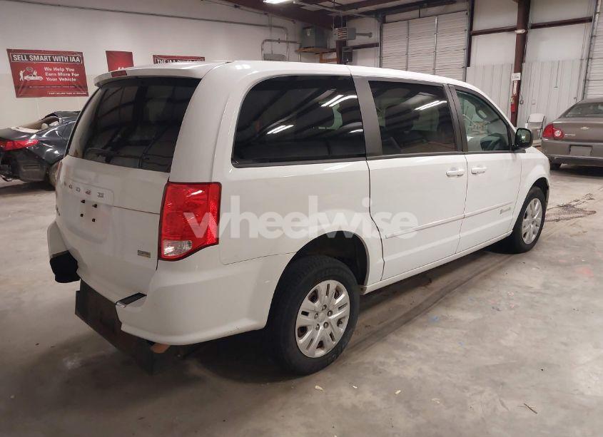 Photo 4 of 2016 Dodge Grand CARAVAN SE (VIN 2C4RDGBG2GR372101)
