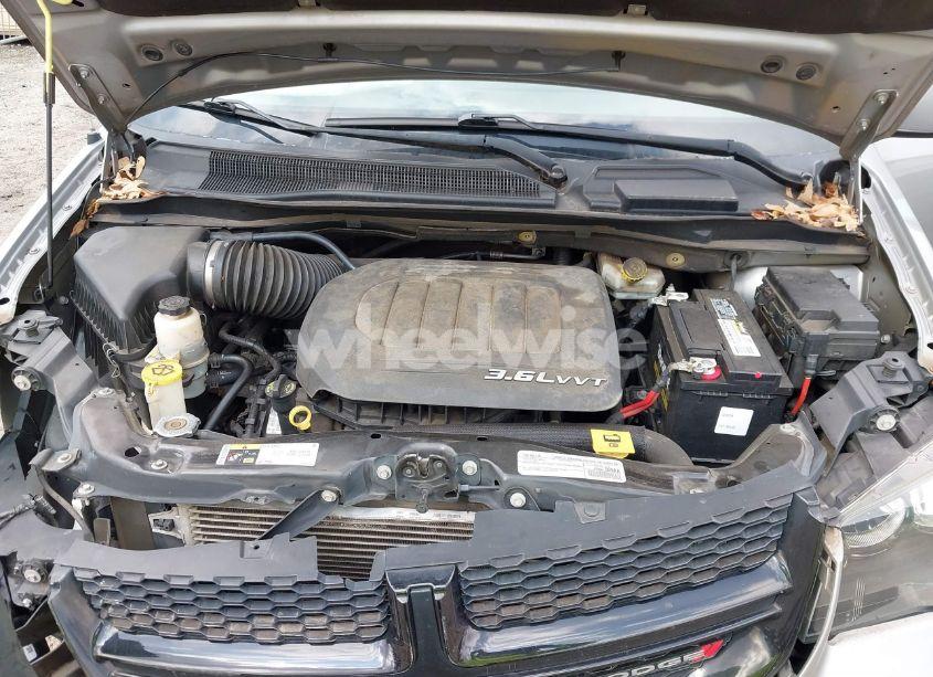 Photo 10 of 2016 Dodge Grand CARAVAN SE PLUS (VIN 2C4RDGBG2GR386094)