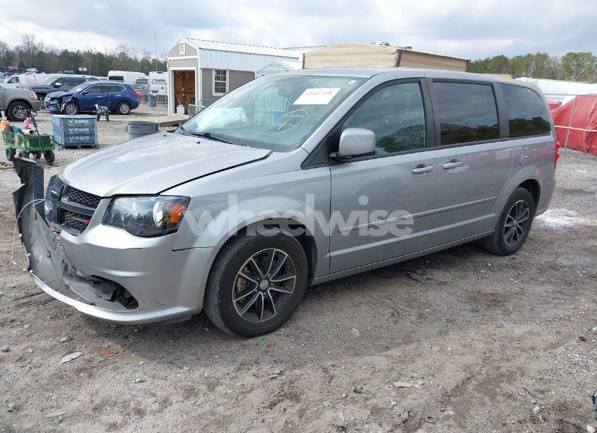 Photo 2 of 2016 Dodge Grand CARAVAN SE PLUS (VIN 2C4RDGBG2GR386094)