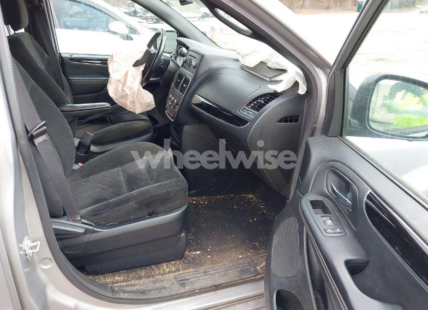 Photo 5 of 2016 Dodge Grand CARAVAN SE PLUS (VIN 2C4RDGBG2GR386094)