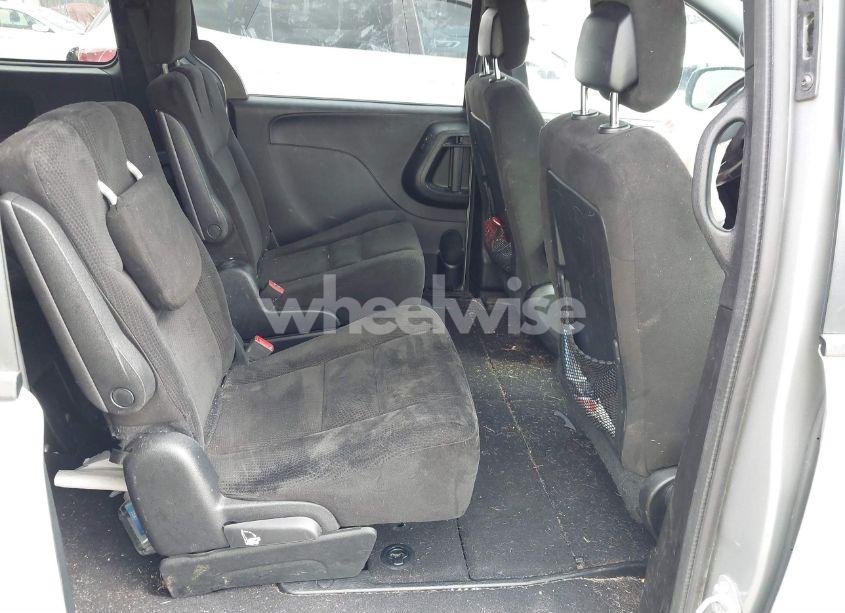 Photo 8 of 2016 Dodge Grand CARAVAN SE PLUS (VIN 2C4RDGBG2GR386094)