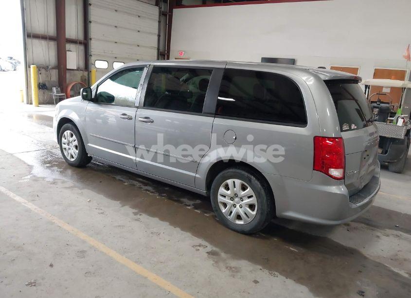 Photo 3 of 2016 Dodge Grand CARAVAN SE (VIN 2C4RDGBG2GR387486)