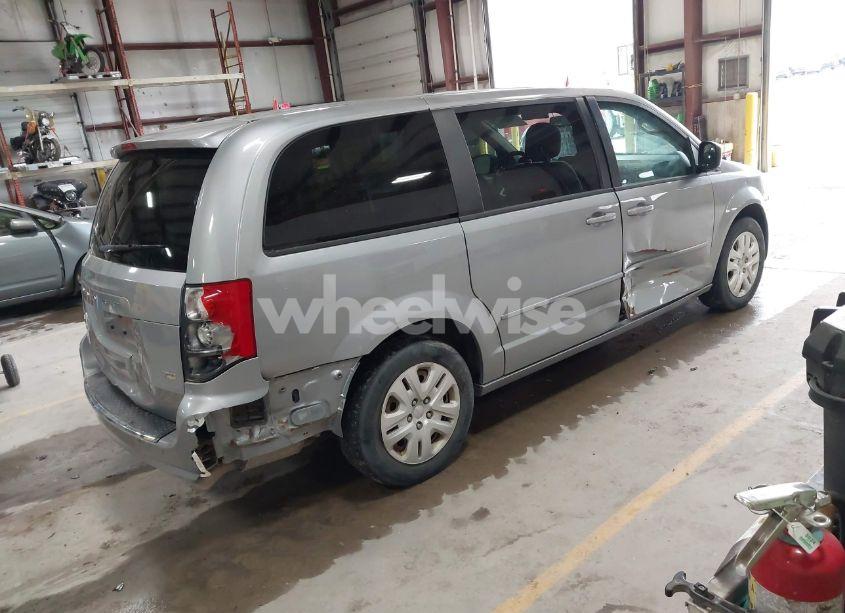 Photo 4 of 2016 Dodge Grand CARAVAN SE (VIN 2C4RDGBG2GR387486)