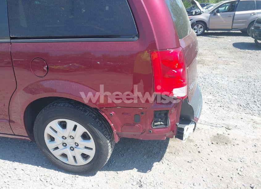 Photo 6 of 2016 Dodge Grand CARAVAN SE (VIN 2C4RDGBG2GR401371)