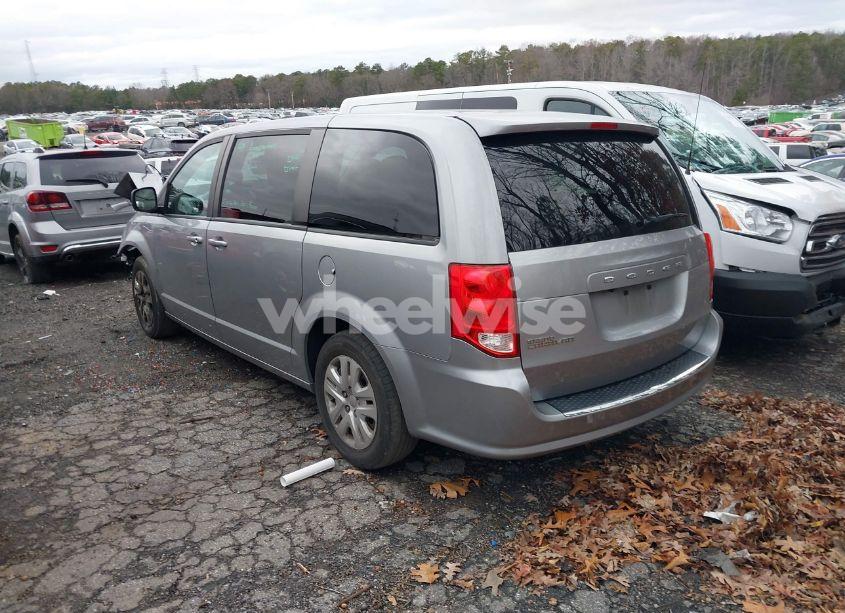 Photo 3 of 2018 Dodge Grand CARAVAN SE (VIN 2C4RDGBG2JR136524)