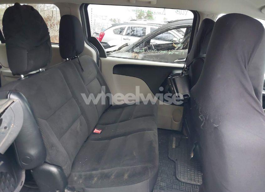 Photo 8 of 2018 Dodge Grand CARAVAN SE (VIN 2C4RDGBG2JR136524)