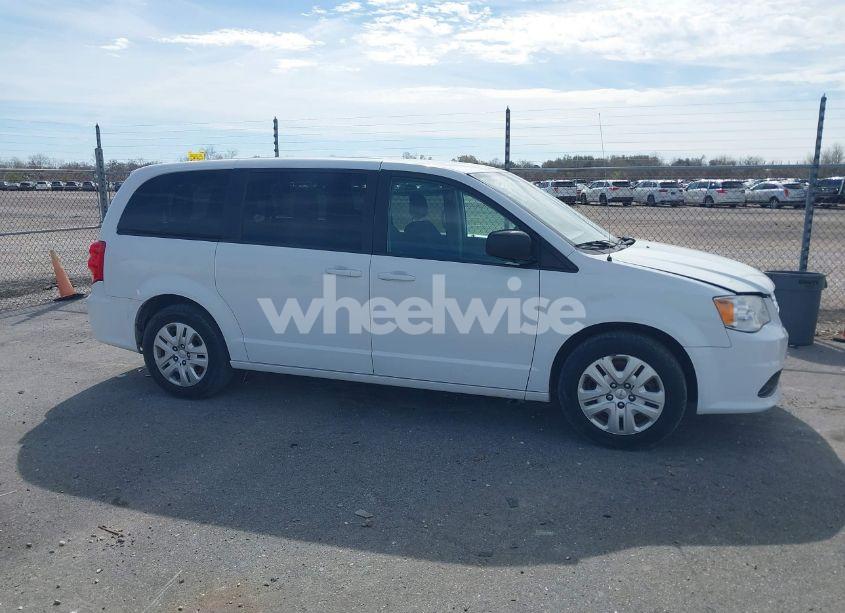 Photo 13 of 2018 Dodge Grand CARAVAN SE (VIN 2C4RDGBG2JR143702)