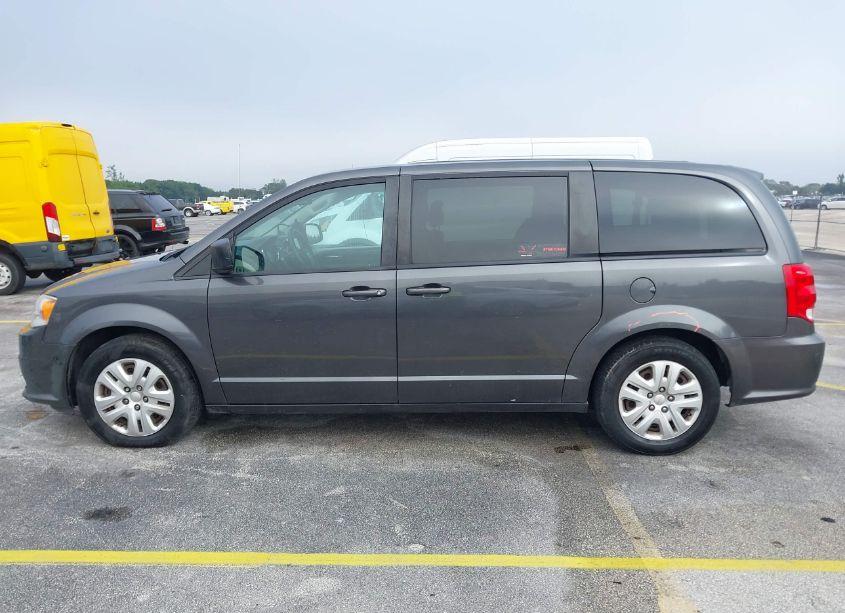 Photo 14 of 2018 Dodge Grand CARAVAN SE (VIN 2C4RDGBG2JR146101)