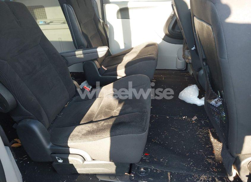 Photo 8 of 2018 Dodge Grand CARAVAN SE (VIN 2C4RDGBG2JR148124)