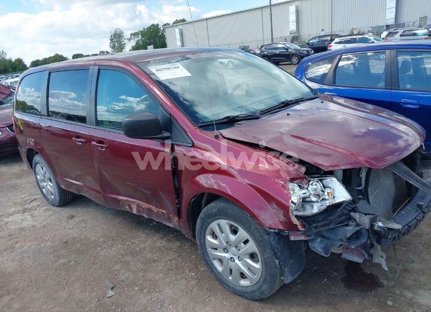 2018 Dodge Grand CARAVAN SE (VIN 2C4RDGBG2JR166316) main photo