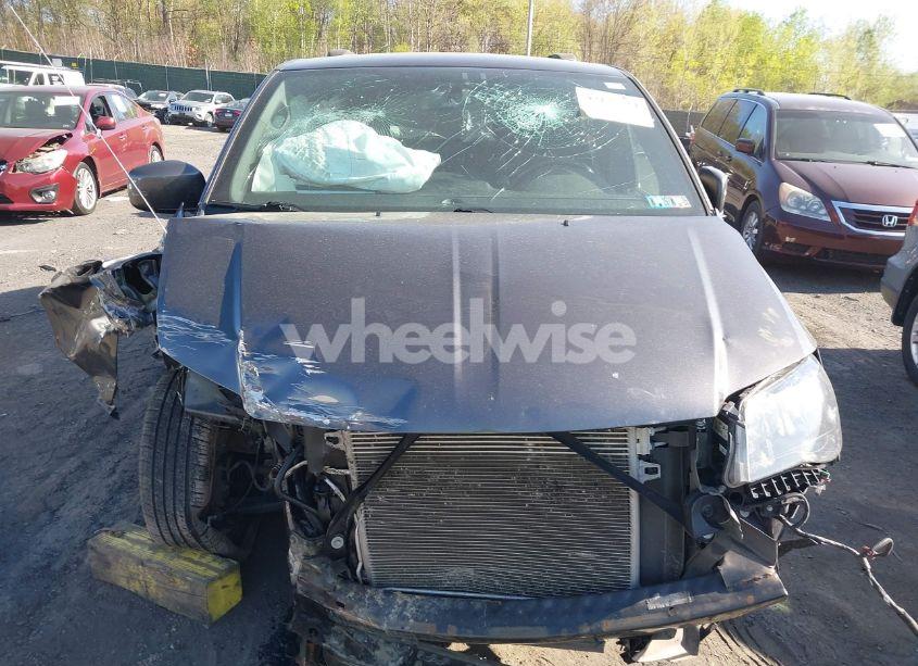 Photo 6 of 2018 Dodge Grand CARAVAN SE PLUS (VIN 2C4RDGBG2JR191216)