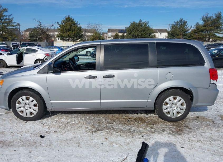 Photo 14 of 2019 Dodge Grand CARAVAN SE (VIN 2C4RDGBG2KR669538)