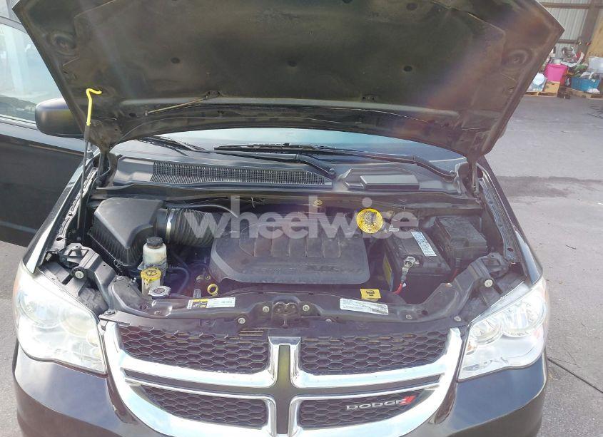 Photo 10 of 2019 Dodge Grand CARAVAN SE (VIN 2C4RDGBG2KR699008)