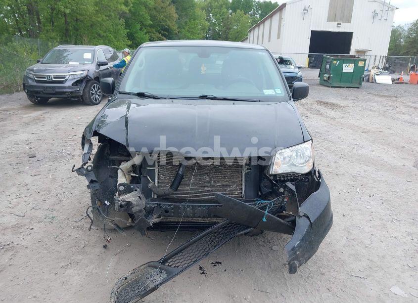 Photo 12 of 2019 Dodge Grand CARAVAN SE (VIN 2C4RDGBG2KR797195)