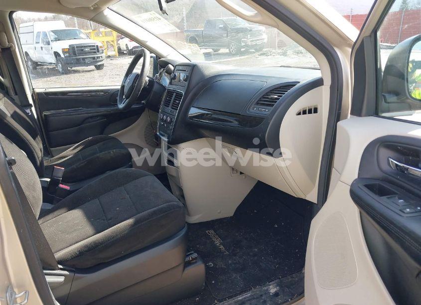 Photo 5 of 2012 Dodge Grand CARAVAN SE/AVP (VIN 2C4RDGBG3CR385529)