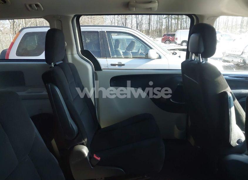 Photo 8 of 2012 Dodge Grand CARAVAN SE/AVP (VIN 2C4RDGBG3CR402975)