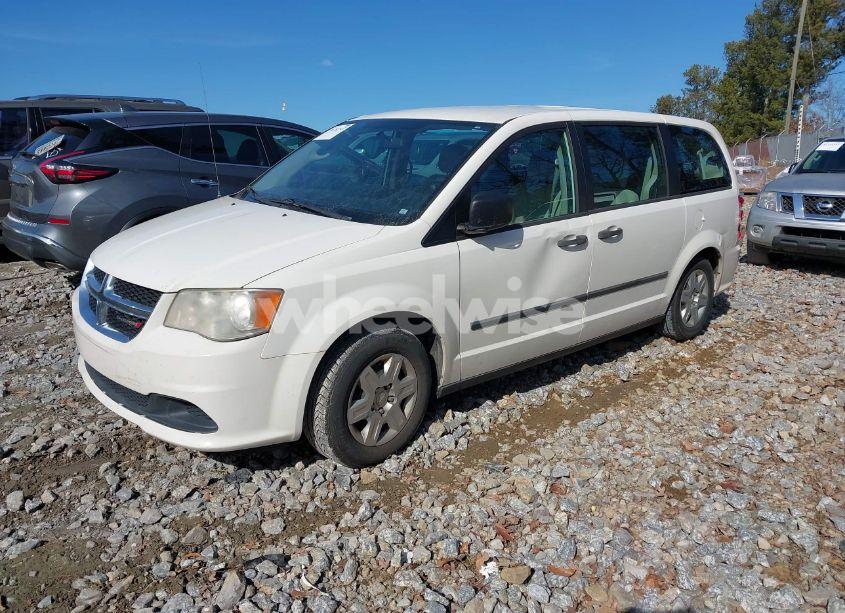 Photo 2 of 2013 Dodge Grand CARAVAN AMERICAN VALUE PKG (VIN 2C4RDGBG3DR562534)