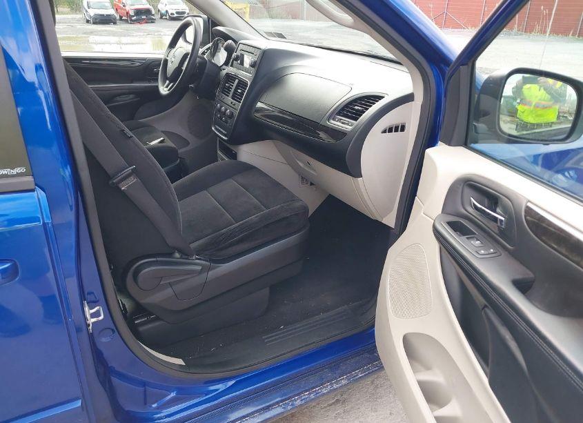 Photo 5 of 2013 Dodge Grand CARAVAN SE (VIN 2C4RDGBG3DR698677)