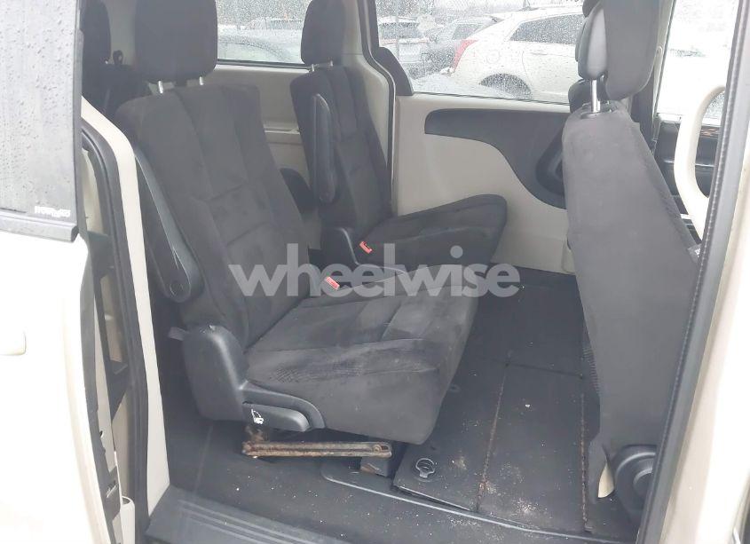 Photo 8 of 2013 Dodge Grand CARAVAN SE (VIN 2C4RDGBG3DR792395)