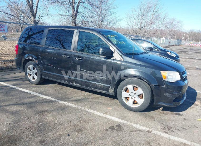 2013 Dodge Grand CARAVAN SE (VIN 2C4RDGBG3DR807283) main photo